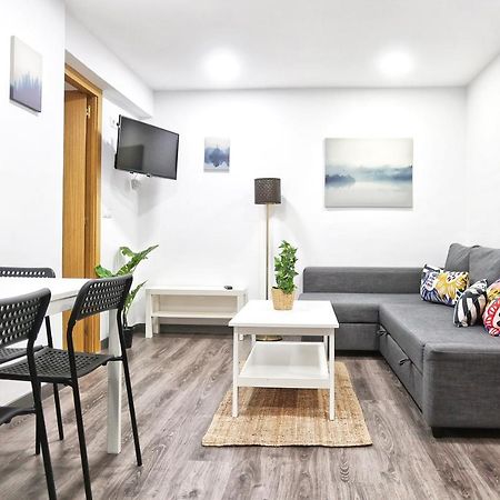 Holidays2Malaga Goya - Zona Huelin & 500 Mts De La Playa Apartment Ngoại thất bức ảnh