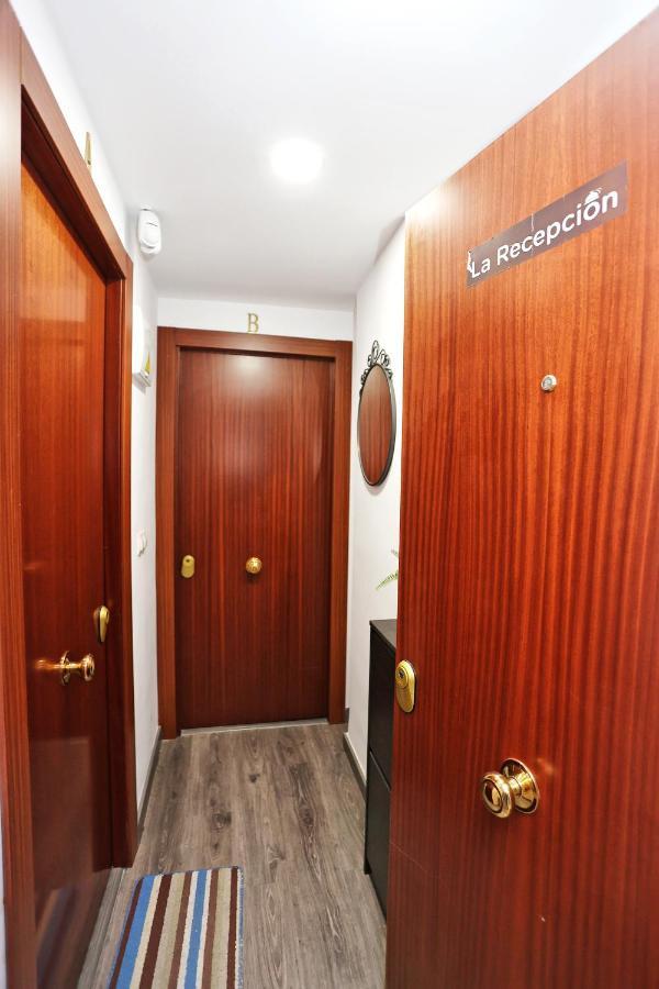 Holidays2Malaga Goya - Zona Huelin & 500 Mts De La Playa Apartment Ngoại thất bức ảnh