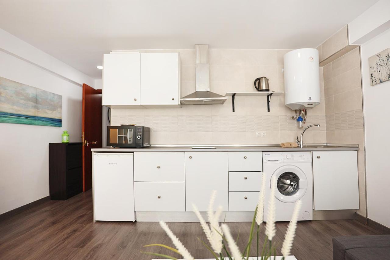 Holidays2Malaga Goya - Zona Huelin & 500 Mts De La Playa Apartment Ngoại thất bức ảnh